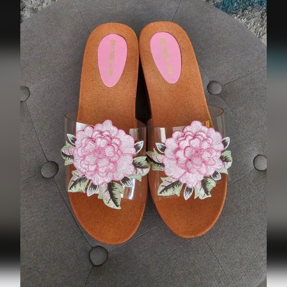 Sasha Shoes - Sasha Slides